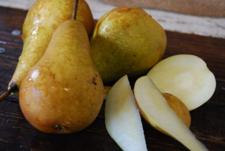 organic bosc pears